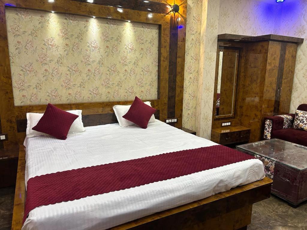 Hotel Shyam Inn Buxar Екстериор снимка